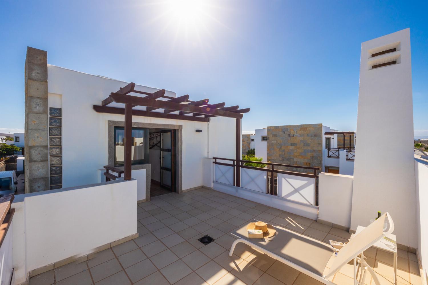 Villa Dacil Плая Бланка Екстериор снимка